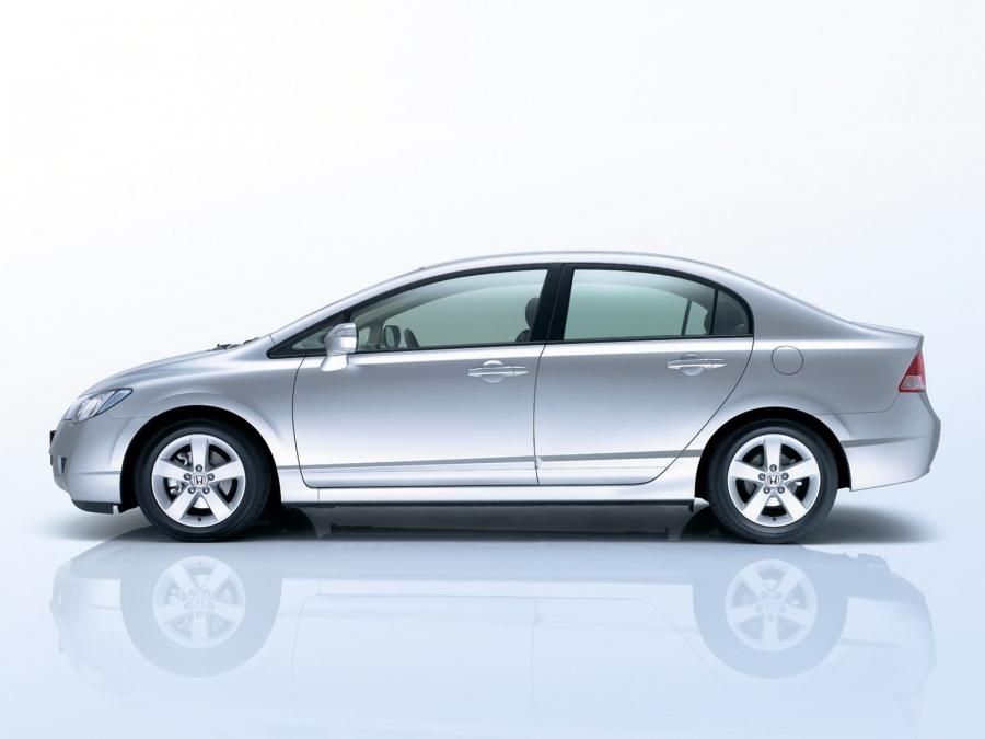  Honda Civic 1.8GL 2006 года  (JP) (фото 21 из 31)